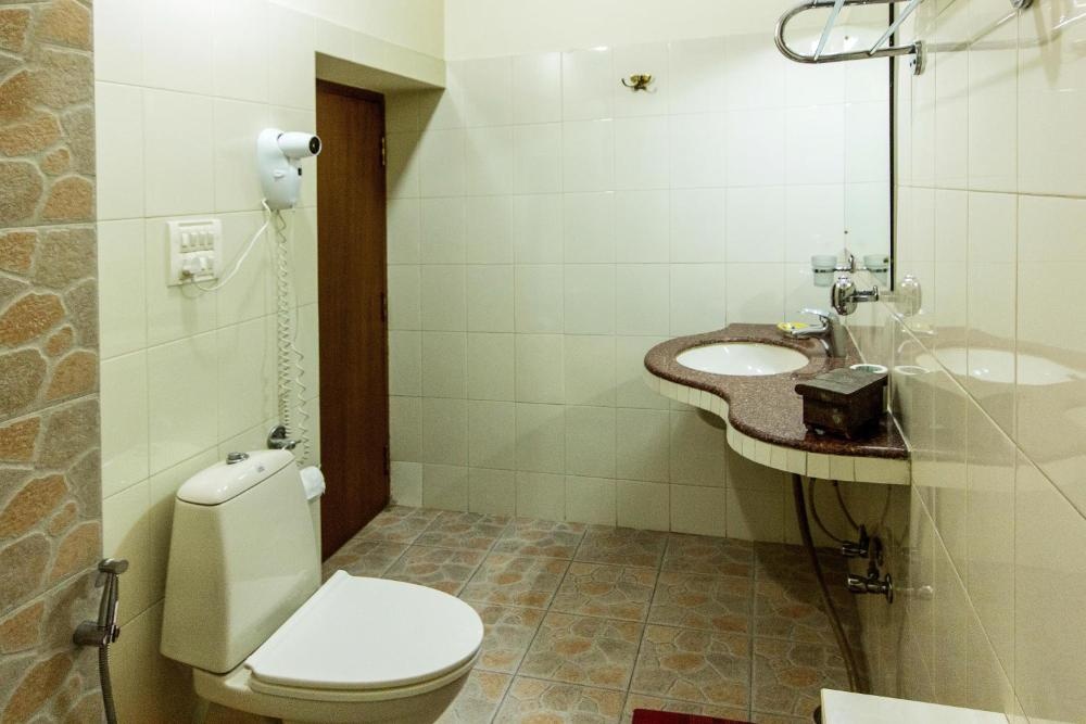 Room image 5